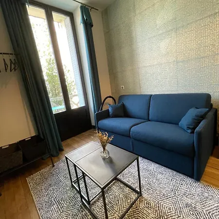 Furnished Downtown Aix Les Bains 102
