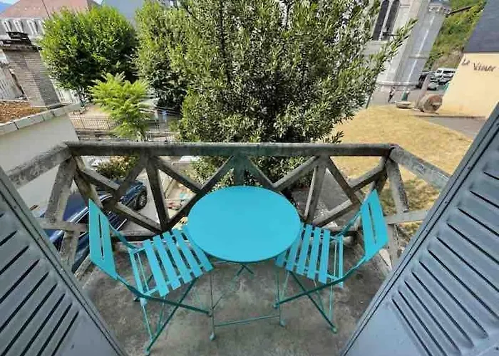 Furnished Downtown Aix Les Bains 102 アパート *